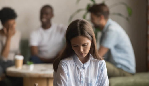 周りからどう思われてるかは占いで当たる！周囲の影での本音を辛口診断する占い師7選