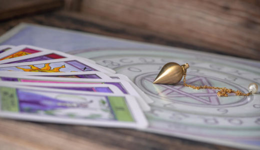 一生の運勢は無料の四柱推命でわかる！人生年表や運勢バイオリズムグラフがよく当たる辛口占い師10選